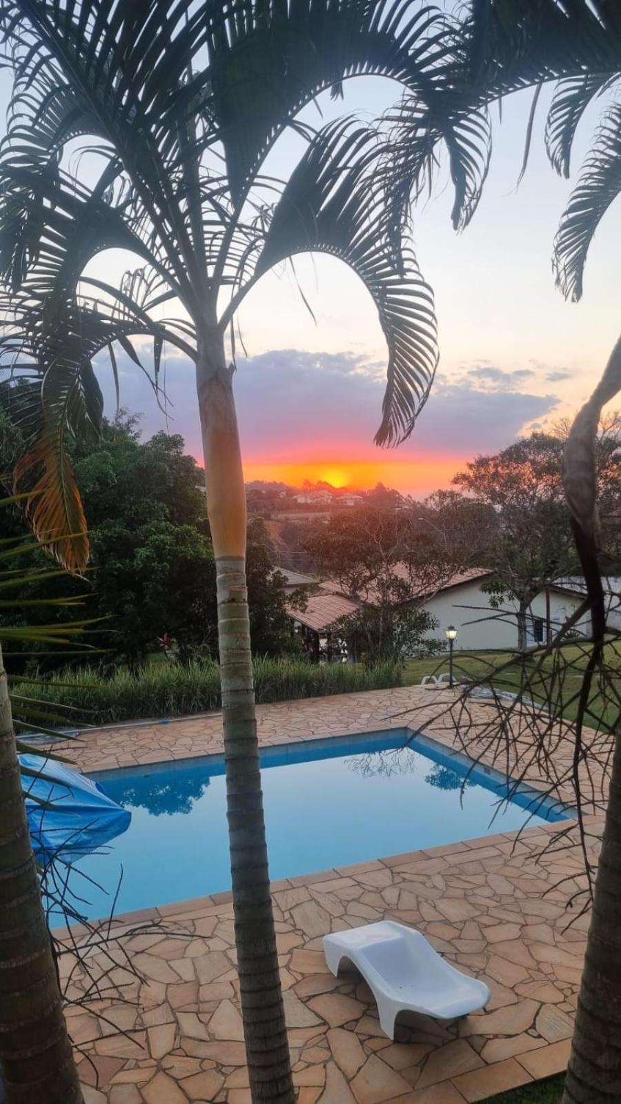 Chales Por Do Sol Сера Негра Екстериор снимка