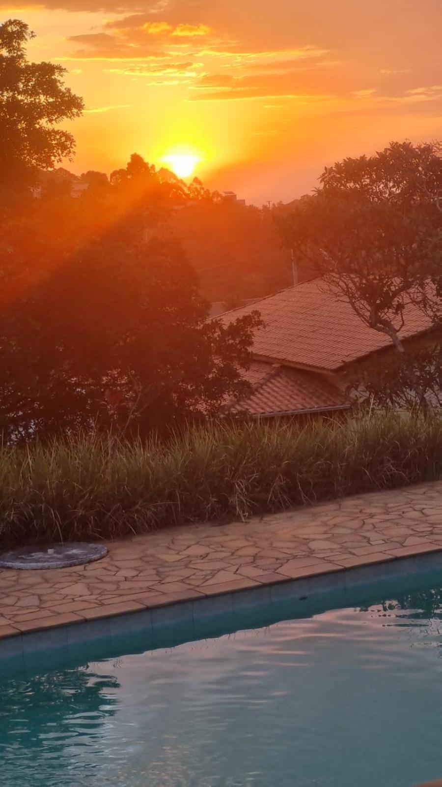 Chales Por Do Sol Сера Негра Екстериор снимка